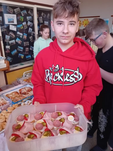 Charitativní prodej