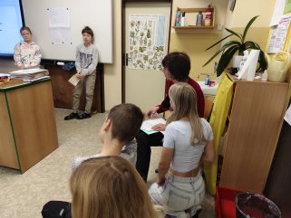 Příkladem nám byli starší spolužáci ze 7. ročníku.